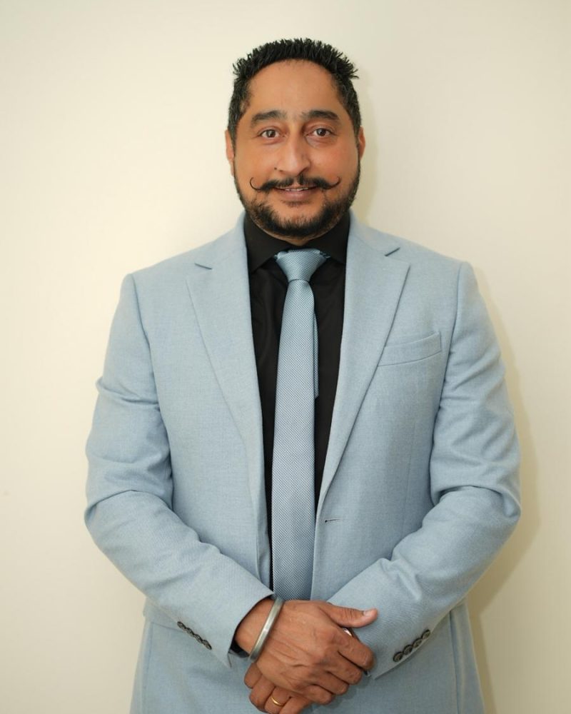 WhatsApp Image 2025-10-23 at 21.20.31